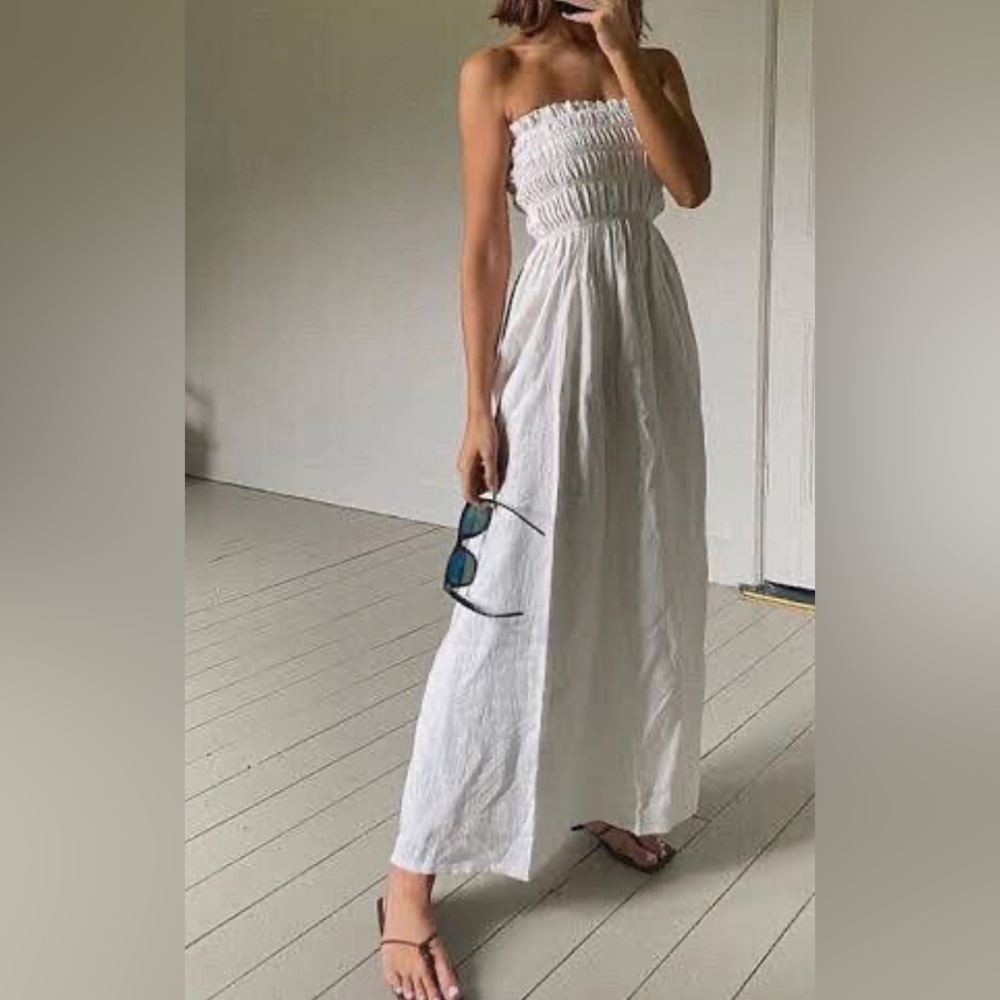 H&M White Strapless Smocked Maxi Dress